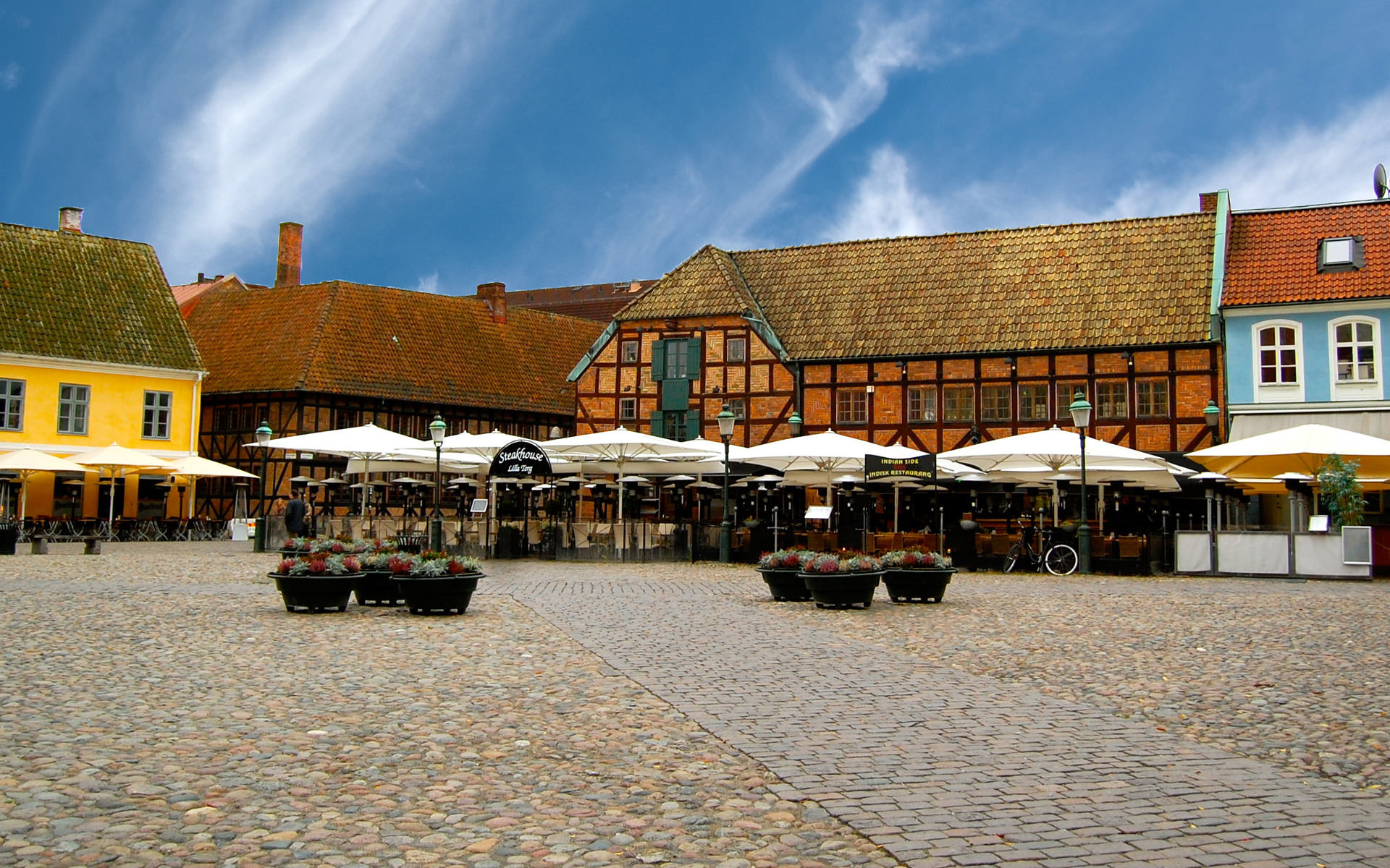 Lilla Torg In Malm Elchburger de lilla-torg-in-malm-elchburger-de